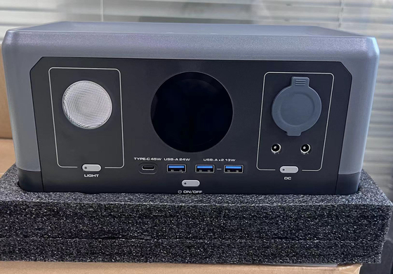 300W امدادات الطاقة المحمولة بالطاقة الشمسية امدادات الطاقة المحمولة للتخييم الأنشطة في الهواء الطلق